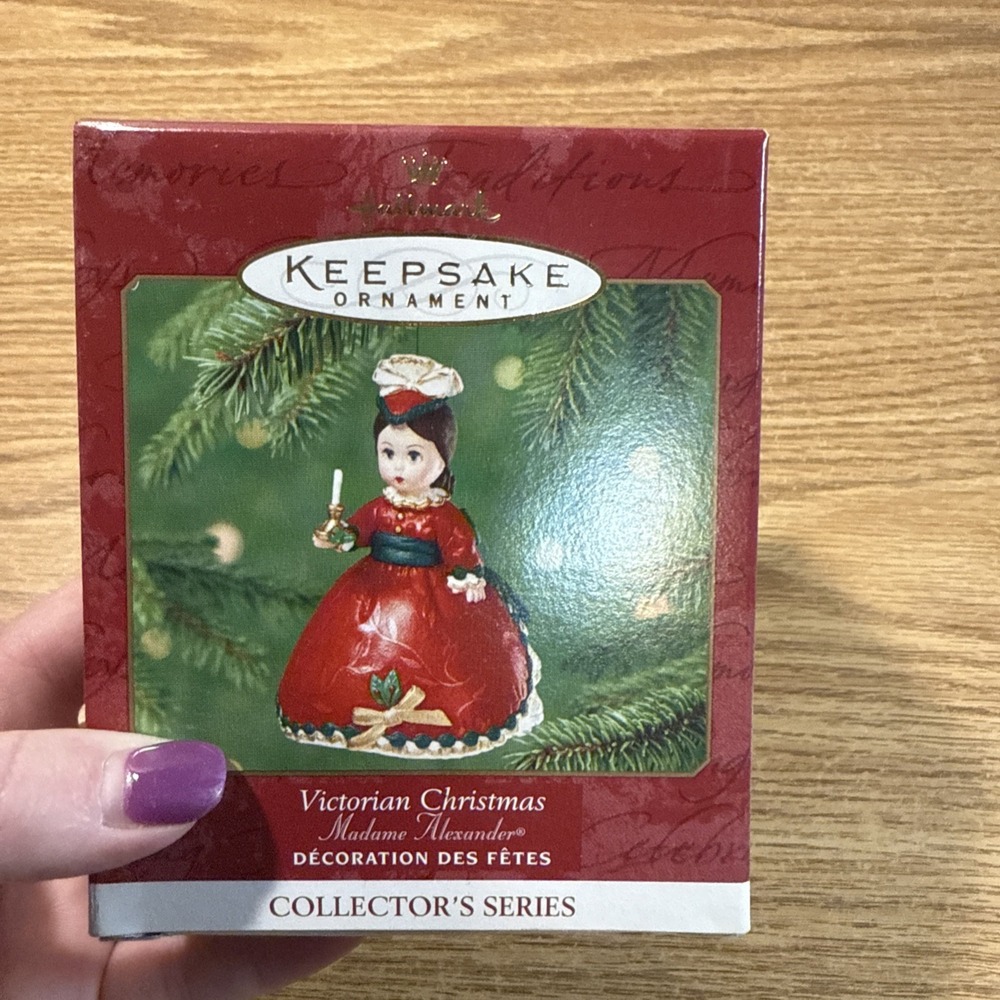 Hallmark 2001 Victorian Christmas‎ Madame Alexander Series Christmas Ornament